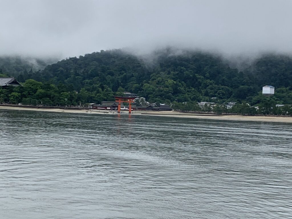 厳島神社大鳥居