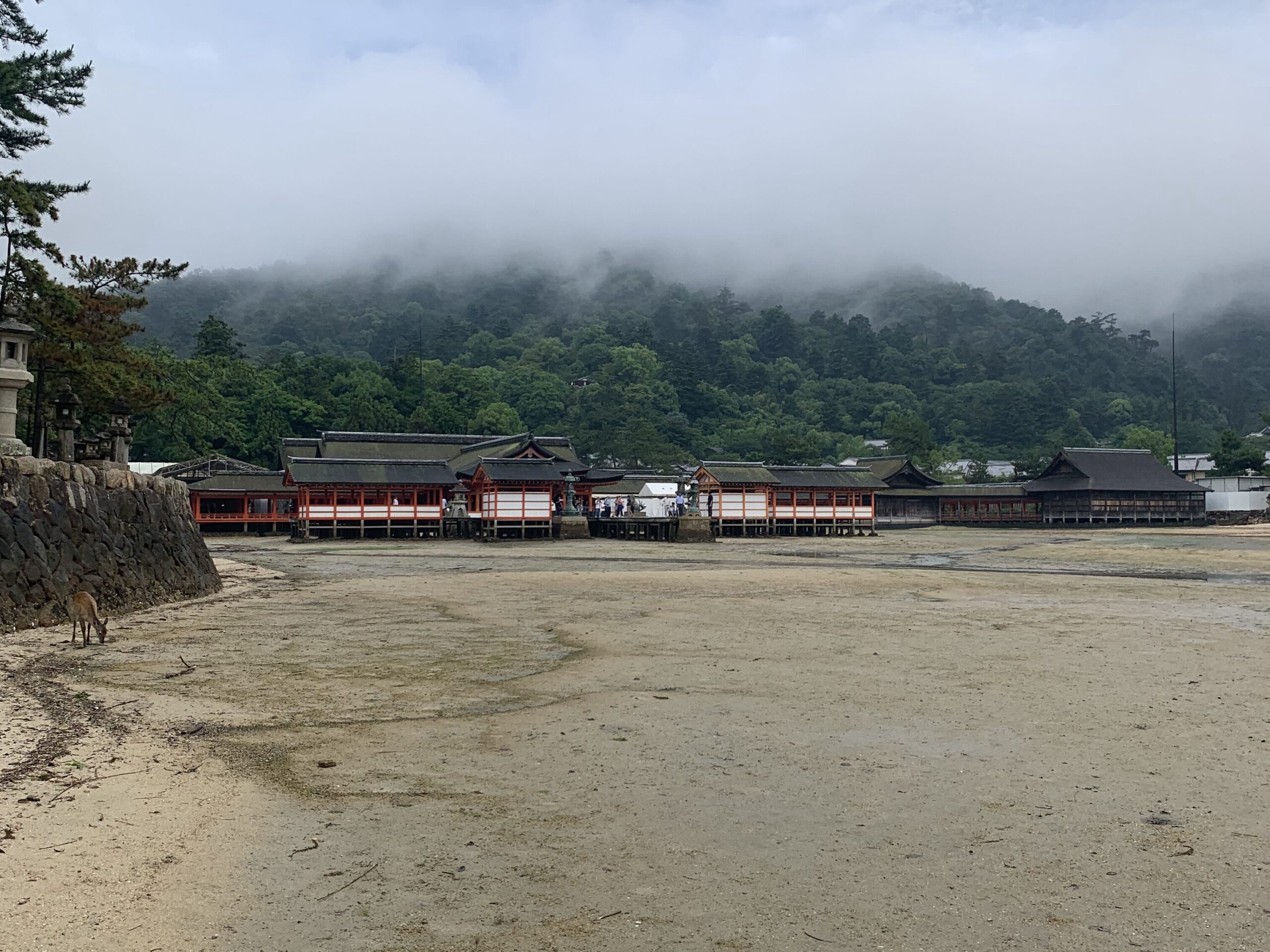 厳島神社