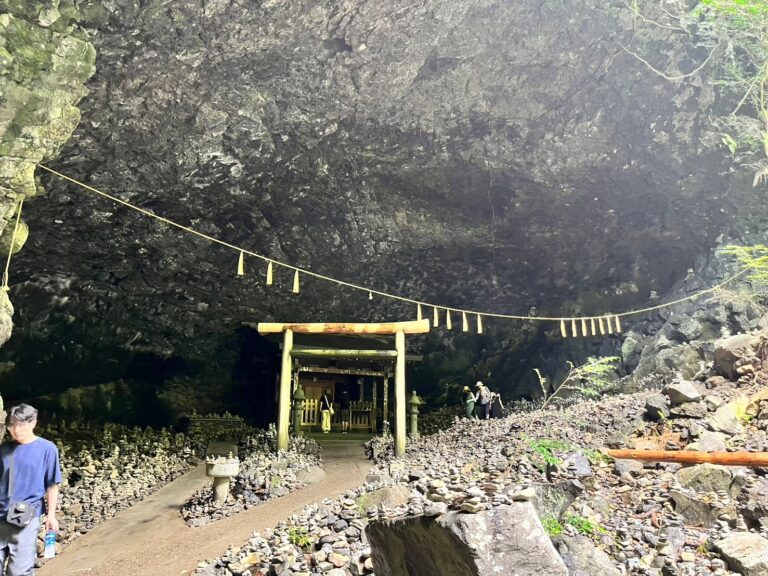天岩戸神社と天安河原へ｜天照大神の神話を辿る静かな参拝時間｜仙台⇒九州車旅！5日目
