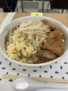 登米市の人気店「麺屋どん」で二郎系ラーメン＆コール！がっつり食べたい人必...