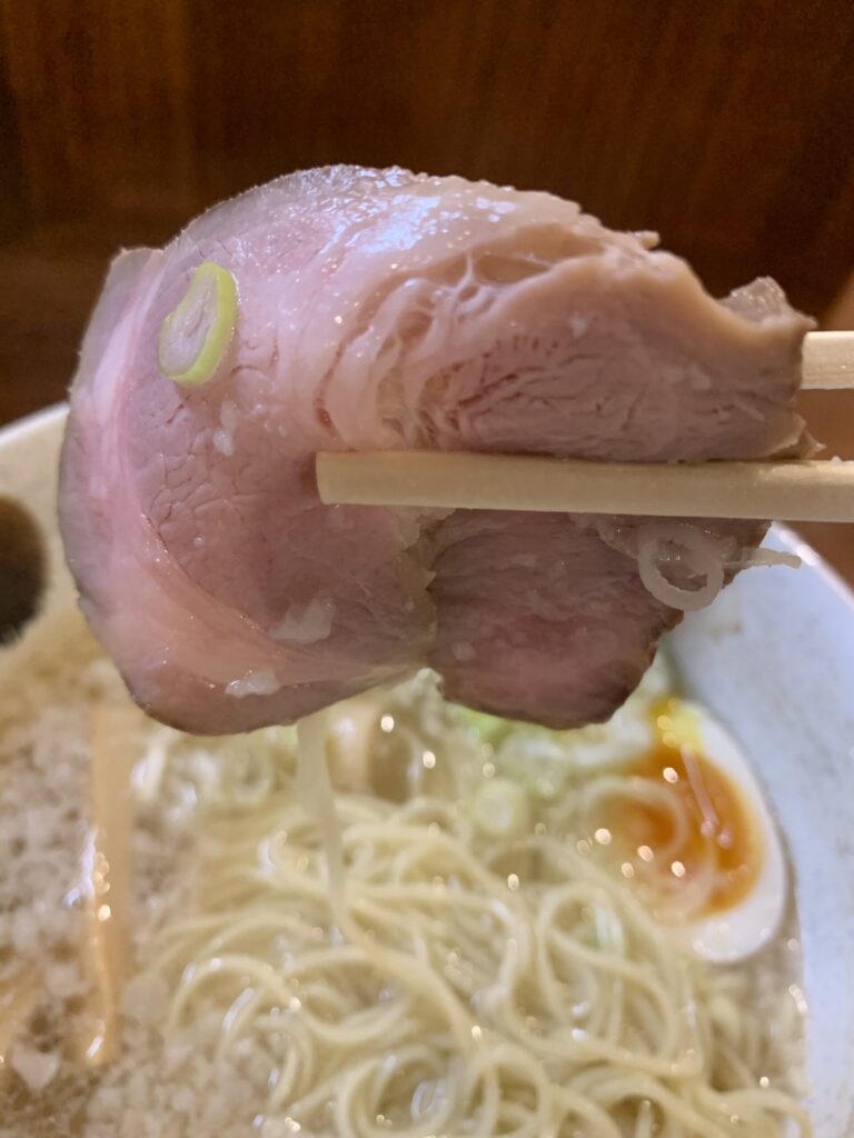 麺屋真 純粋とんこつ（塩） チャーシュー
