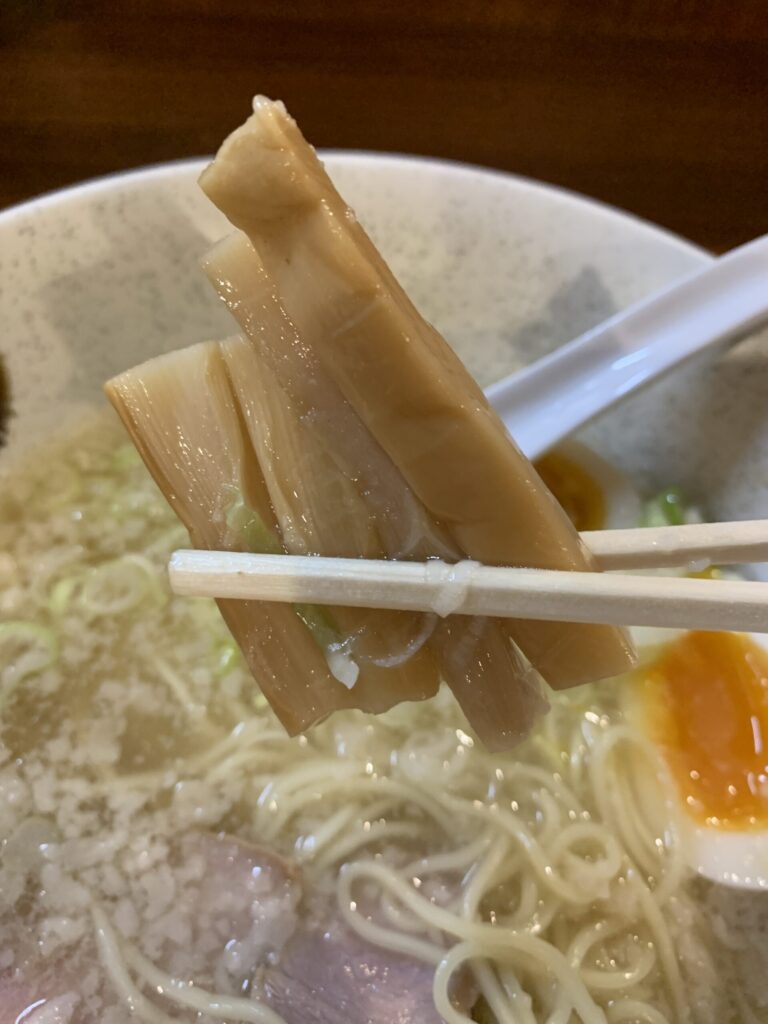 麺屋真 純粋とんこつ（塩） メンマ