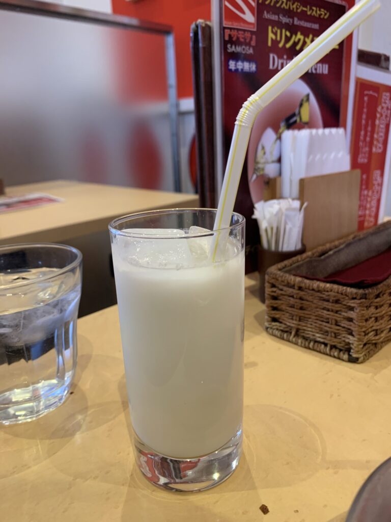 サモサ ラッシー