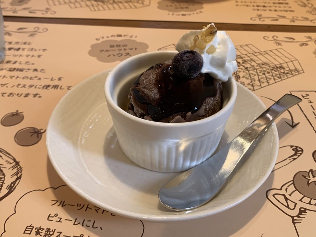 cafe 六十三番屋敷(N°63 residenza) チョコアイス