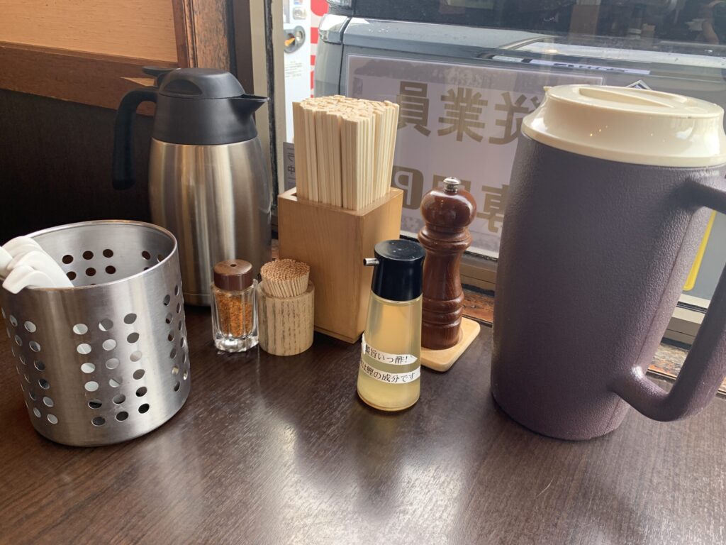 麵屋くまがい卓上