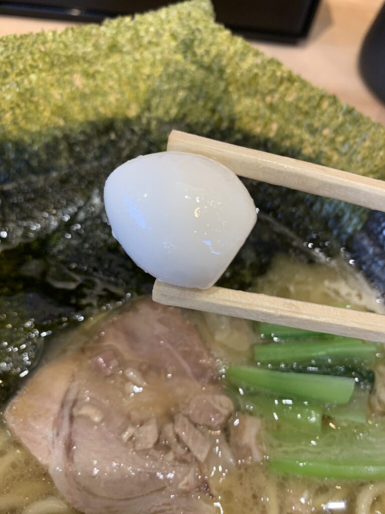 豚骨醬油ラーメン（IEKEI OSAKI）うずらの卵