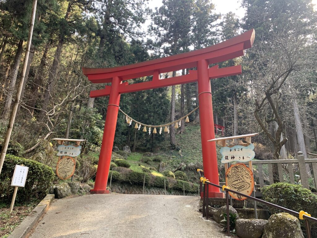 龍口神社二の鳥居