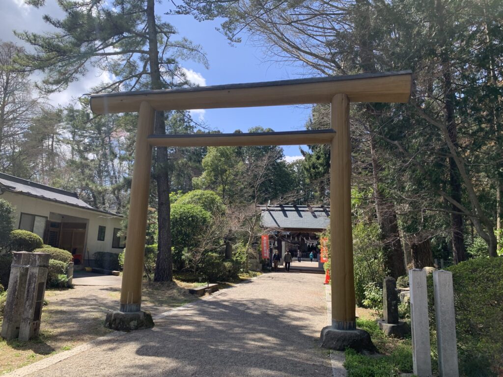 神明社鳥居