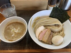 【宮城・柴田町】麺ゆるりの「特製濃厚海老つけ麺」が絶品すぎた！｜元「麺屋とが...
