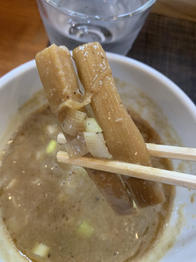 麵ゆるりメンマ