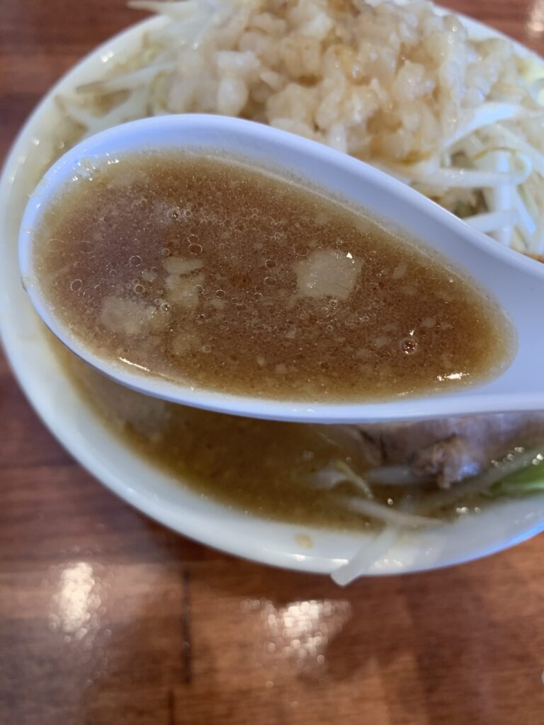 ヤマロク上杉直営店ラーメンスープ