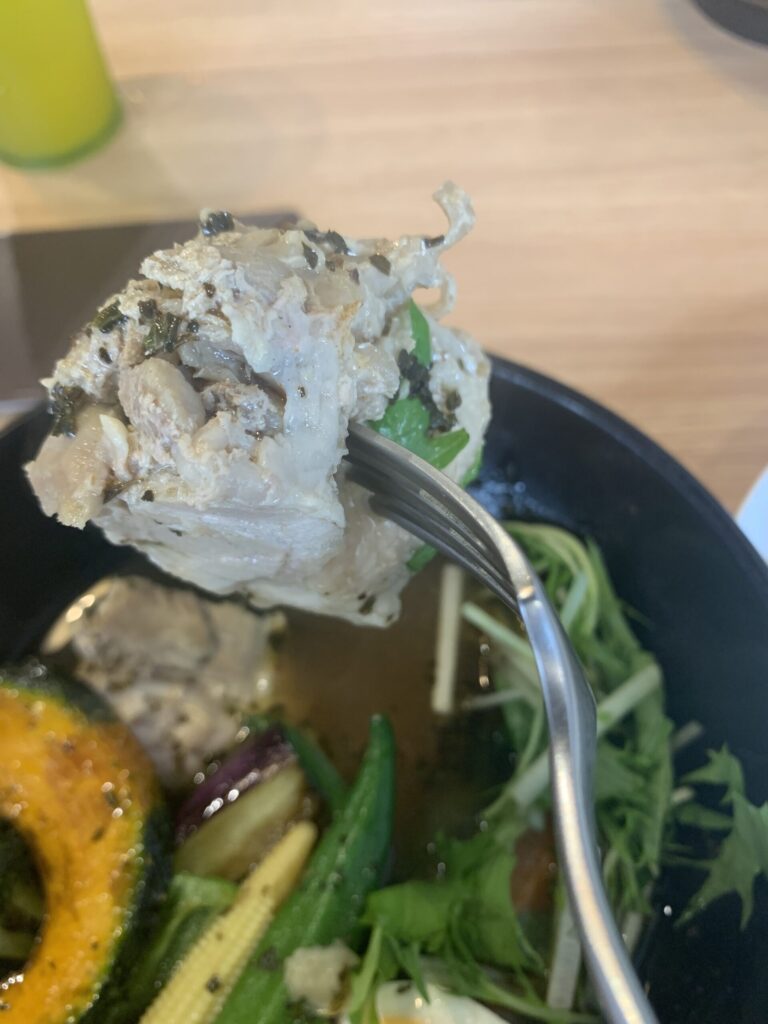 スープカレーSHAKA 木町通本店 骨なしチキン