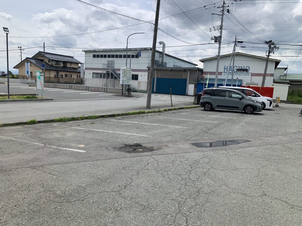 Pomona38駐車場