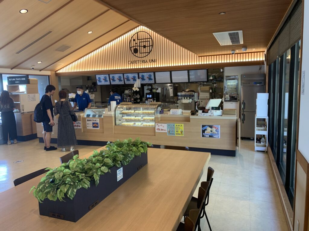 カフェテリア海