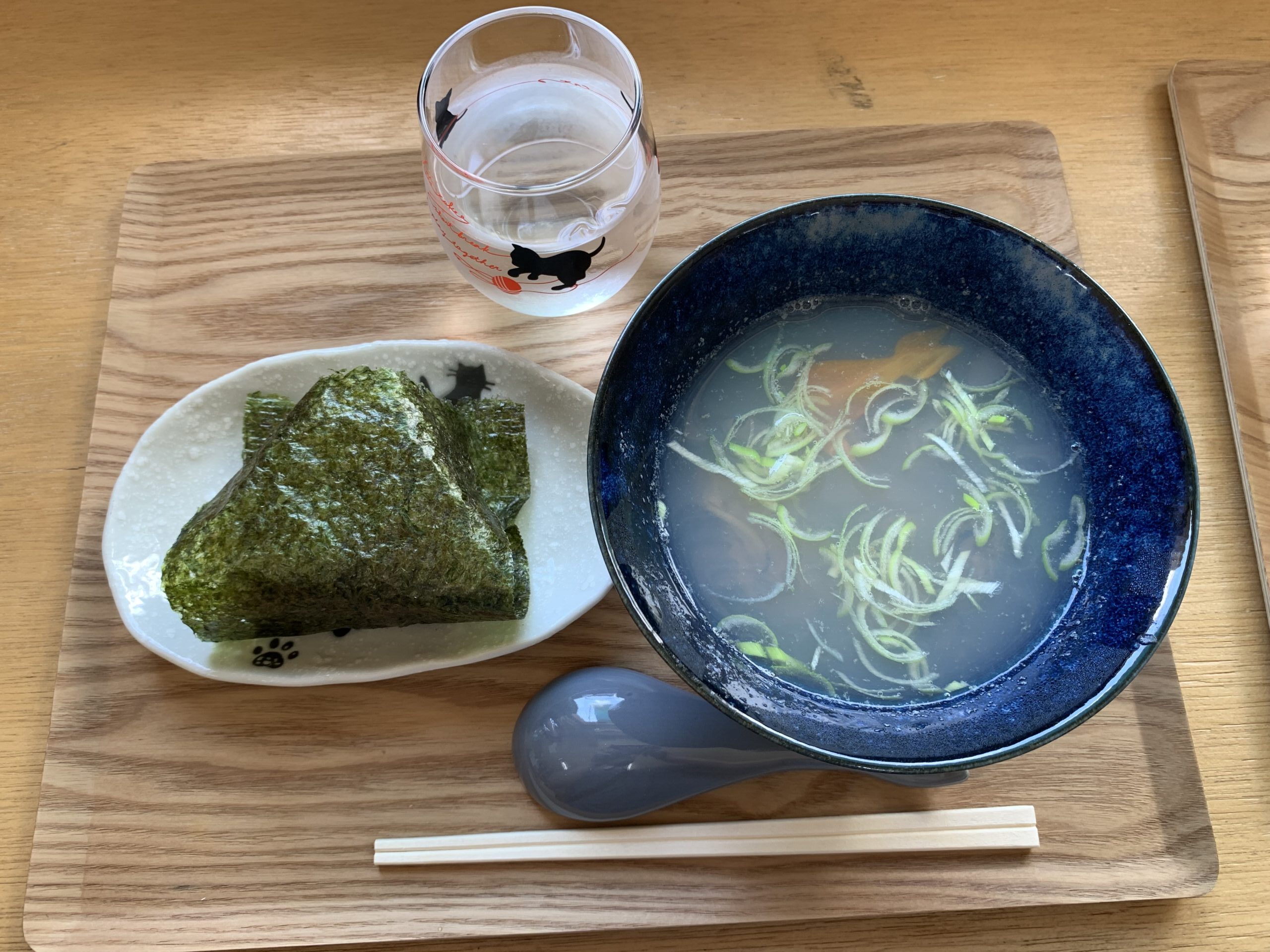田代島島のえき かきのうしお汁と塩うにおむすびセット
