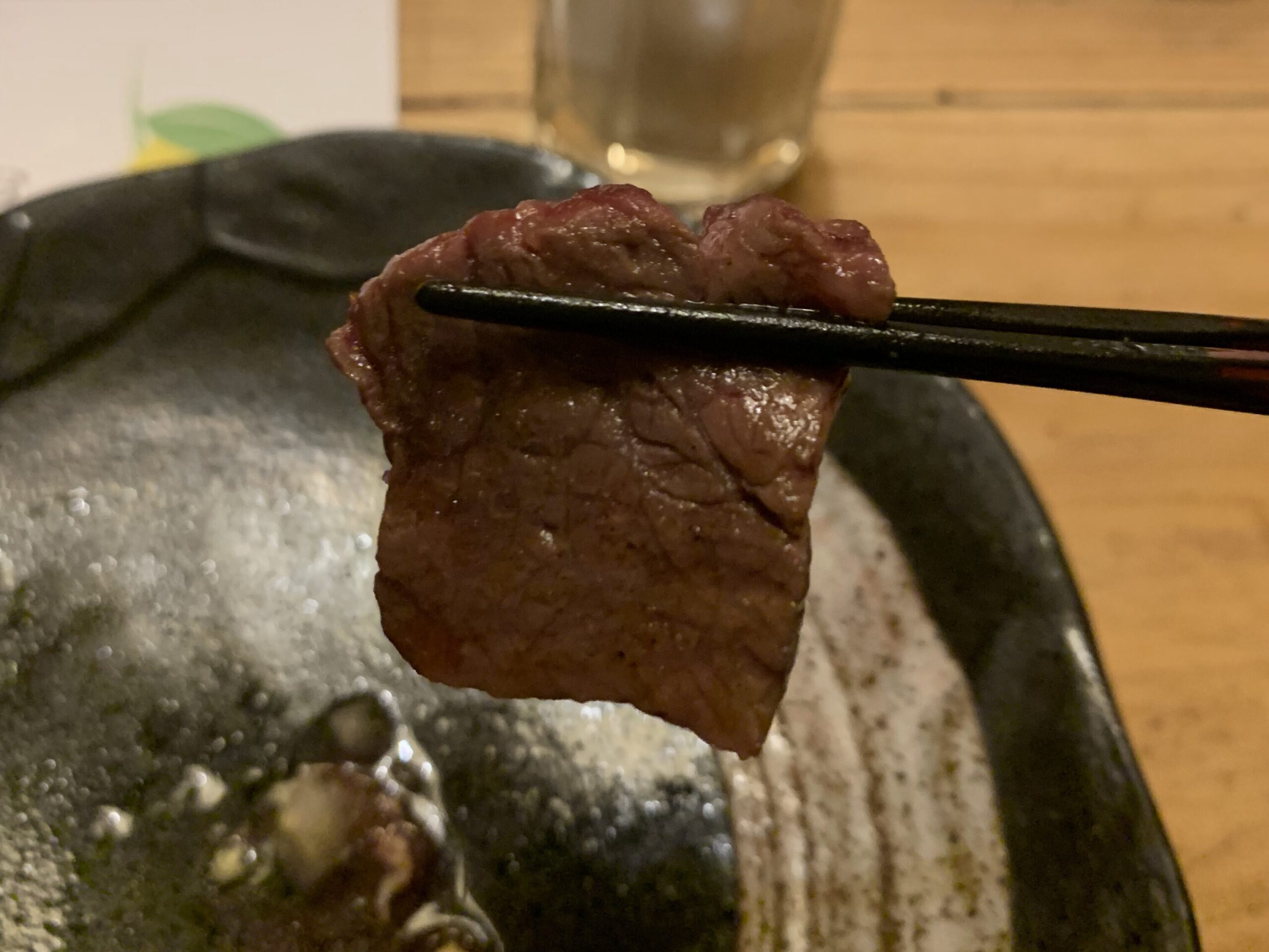 馬肉の溶岩焼き