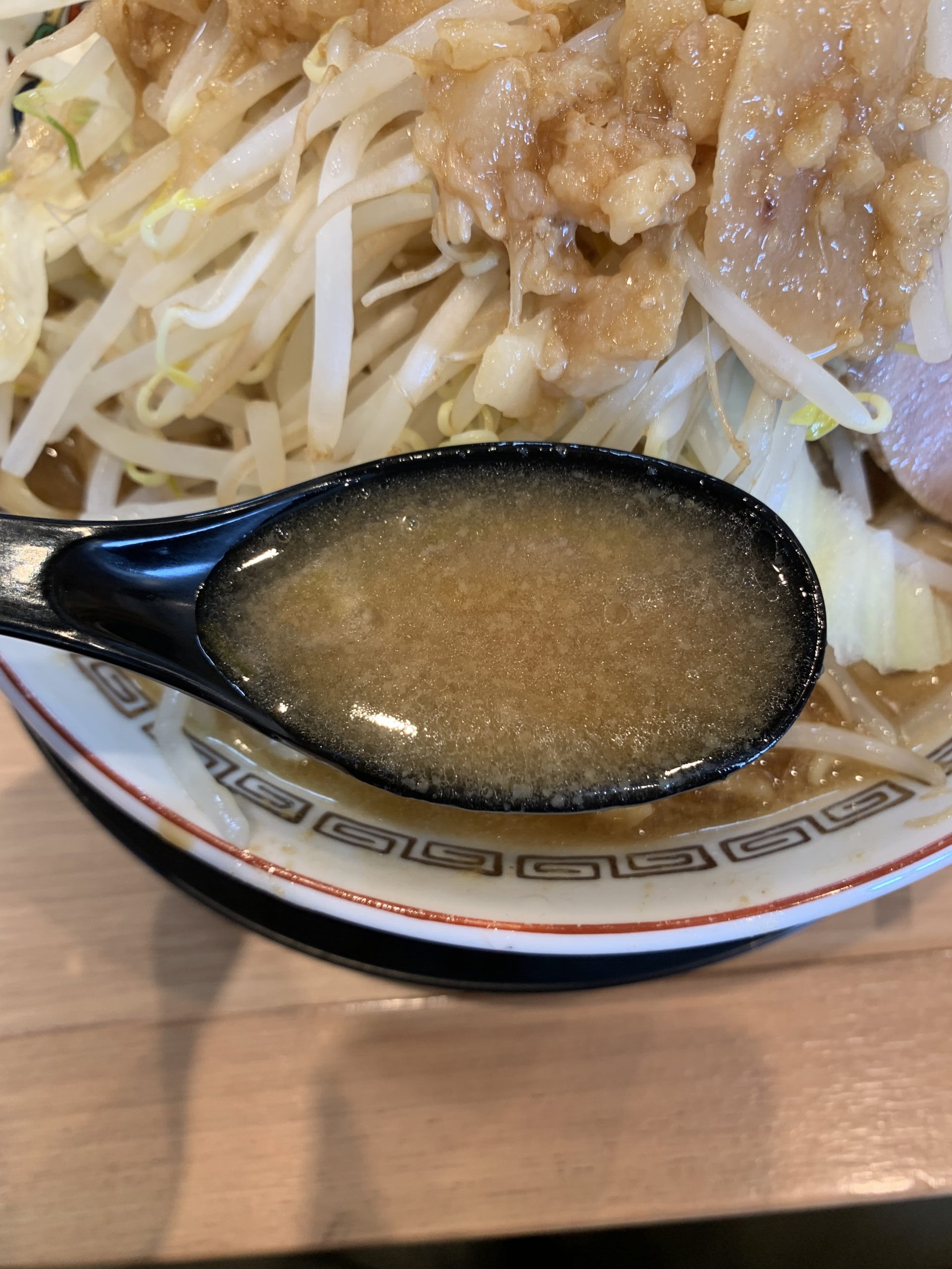 豚山仙台八本松店小ラーメンスープ