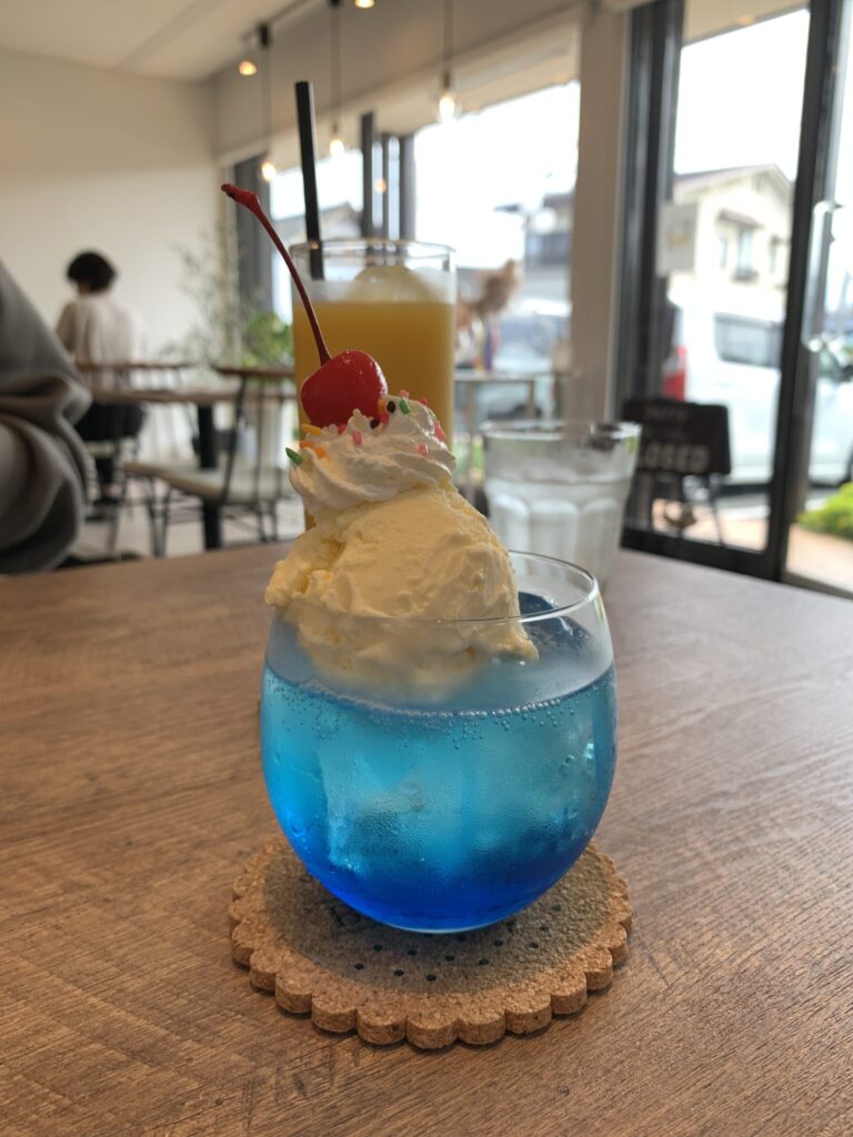 Cafe Anju ミニクリームソーダ