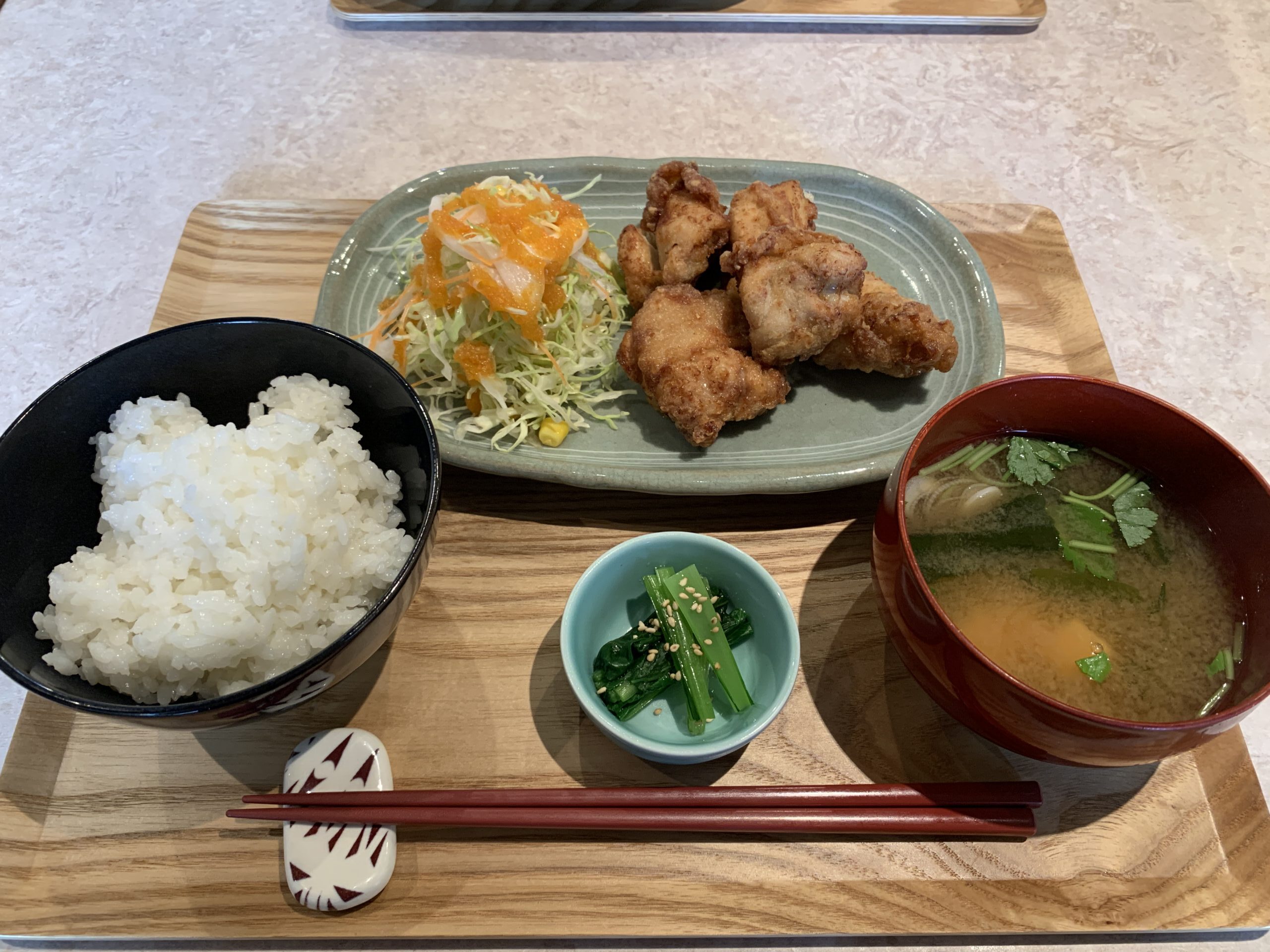 【実食レポ】仙台・泉区の「定食と喫茶 マーチ」で唐揚げ定食！揚げたて＆コスパ◎な定食カフェ