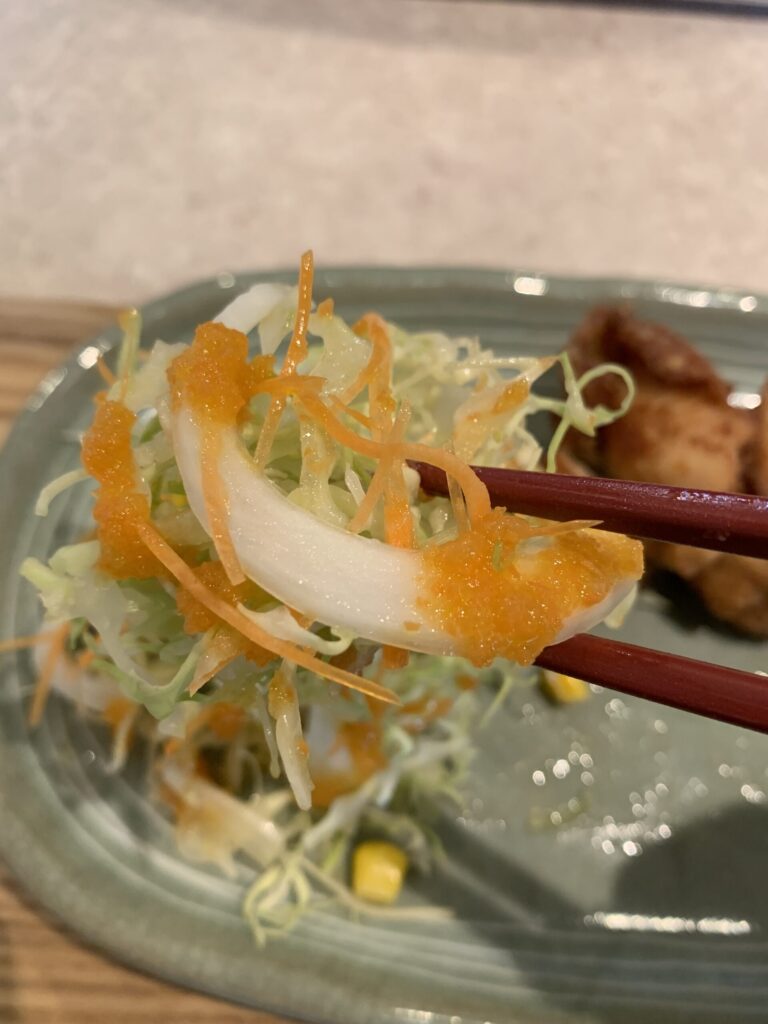 定食と喫茶 マーチ 唐揚げ定食 サラダ