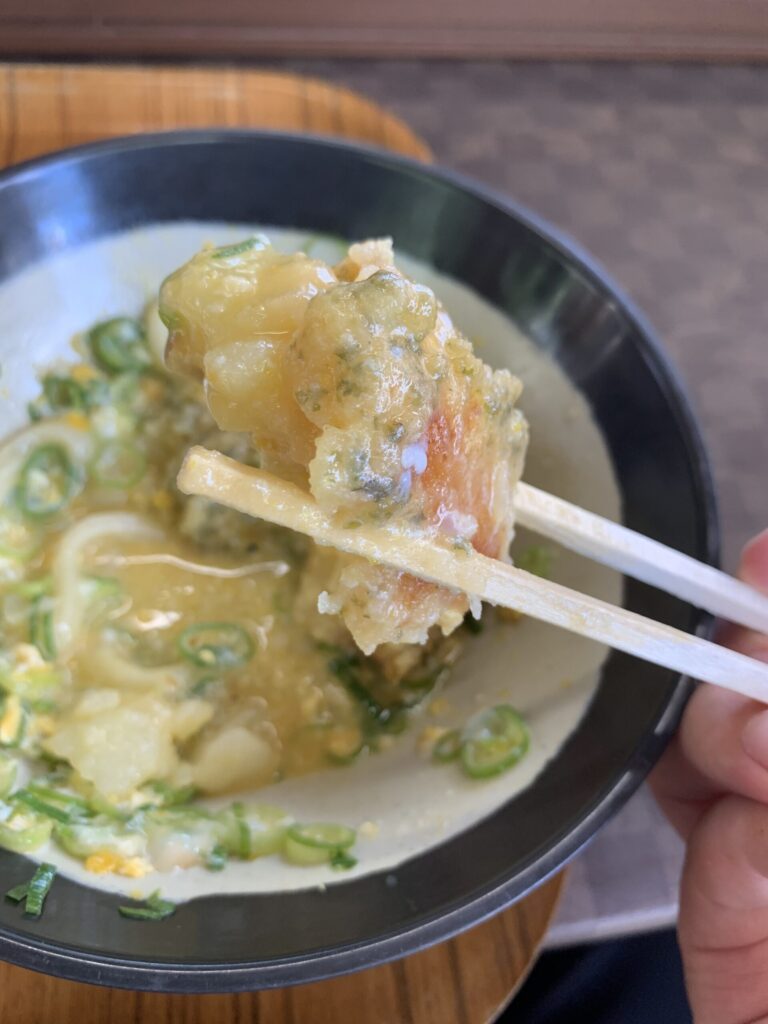 山越うどんじゃがいも天