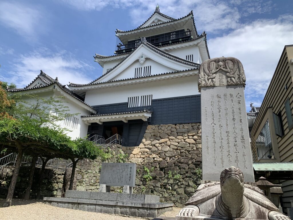 岡崎城