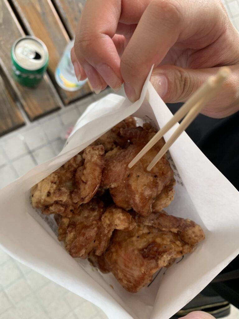 暴れん坊チキン東公園店ももから