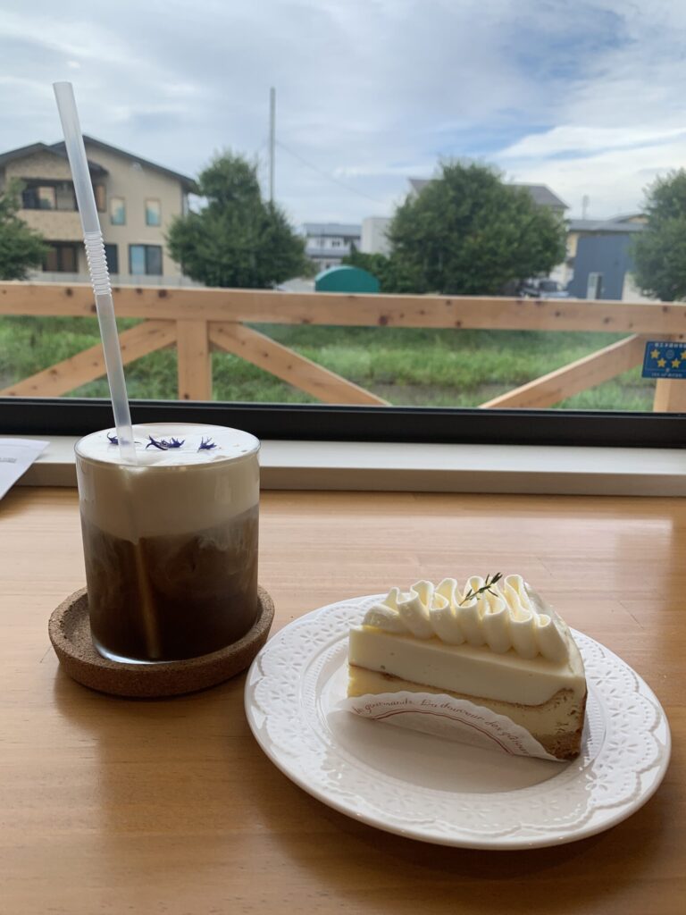 Rea Caffè Wチーズケーキ、塩コーヒー