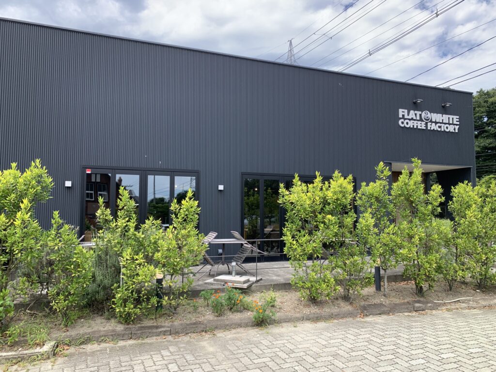 FLATWHITE COFFEE FACTORY泉店 外観