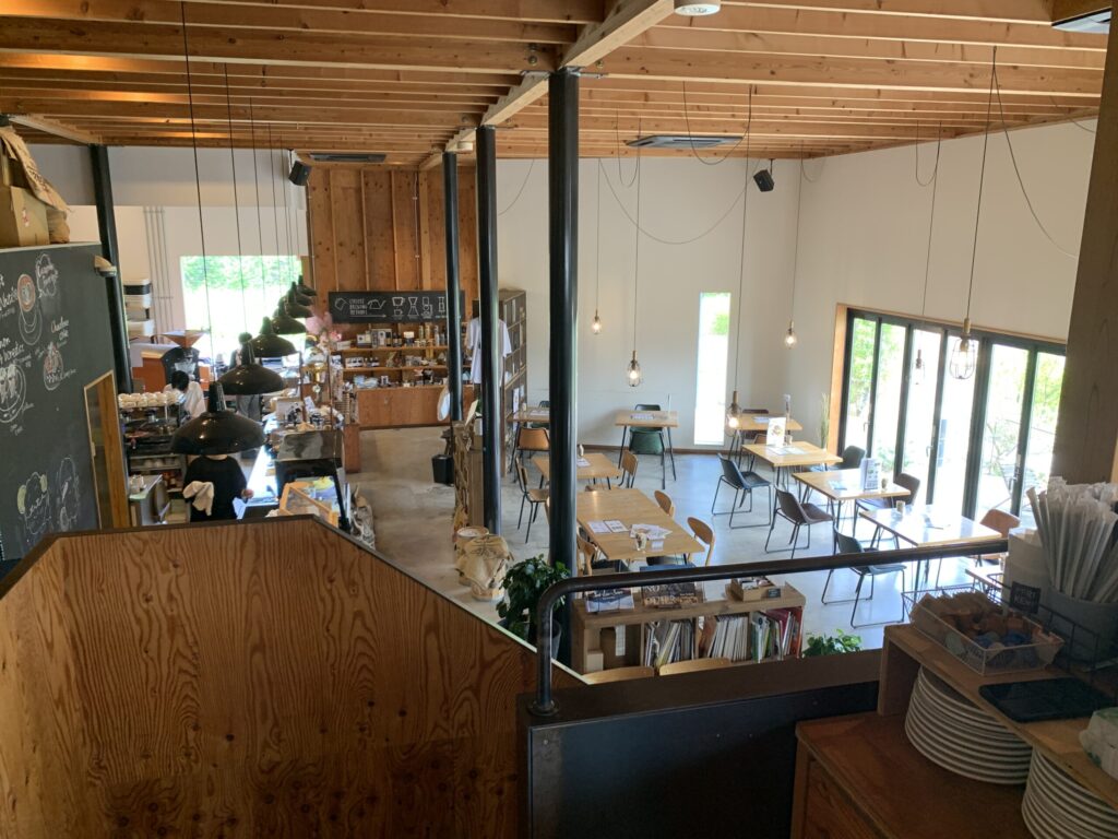FLATWHITE COFFEE FACTORY泉店 店内